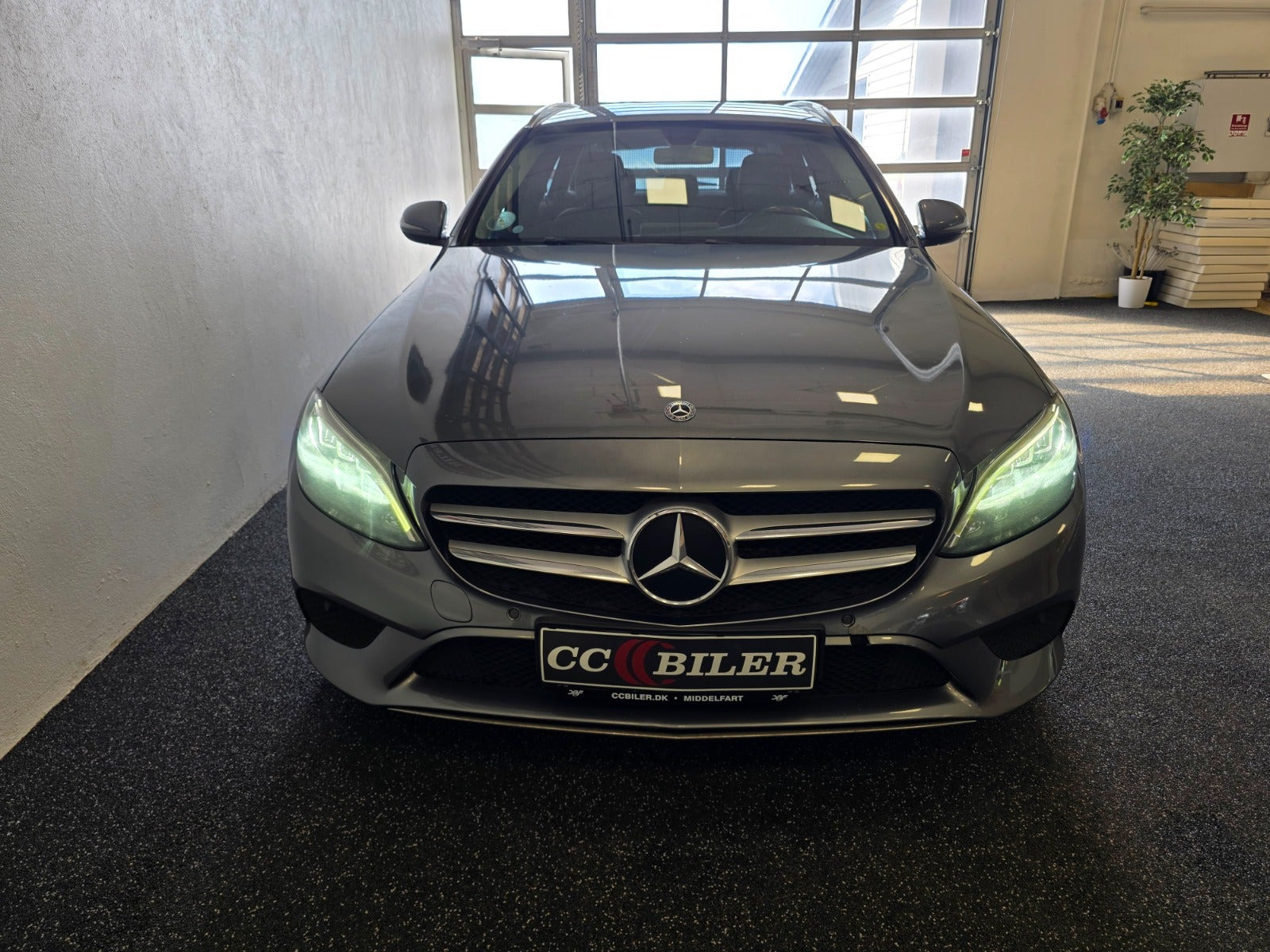 Sort Mercedes C220 d fra 2018