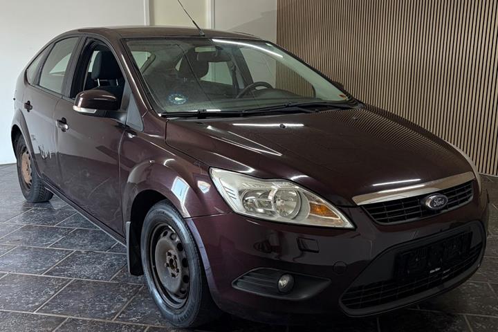 undefined Ford Focus fra 2008 set udefra