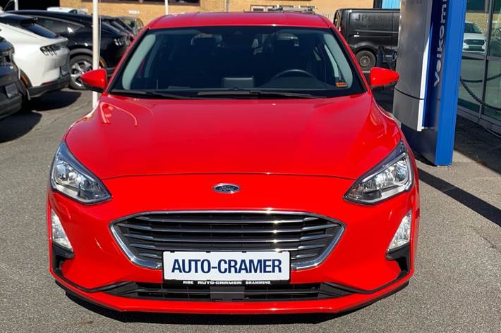 Rød Ford Focus fra 2018