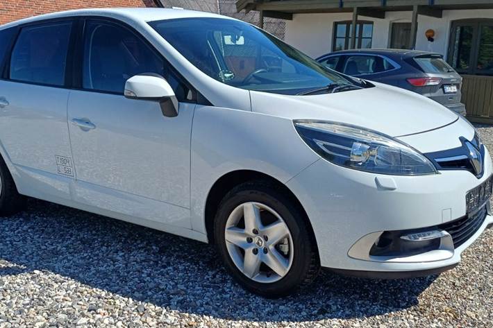 undefined Renault Scenic III fra 2016