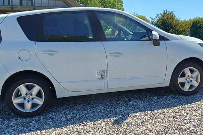 undefined Renault Scenic III fra 2016