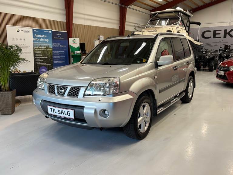 Nissan X-Trail 2,2 Comfort Van
