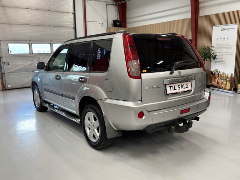 Nissan X-Trail 2,2 Comfort Van