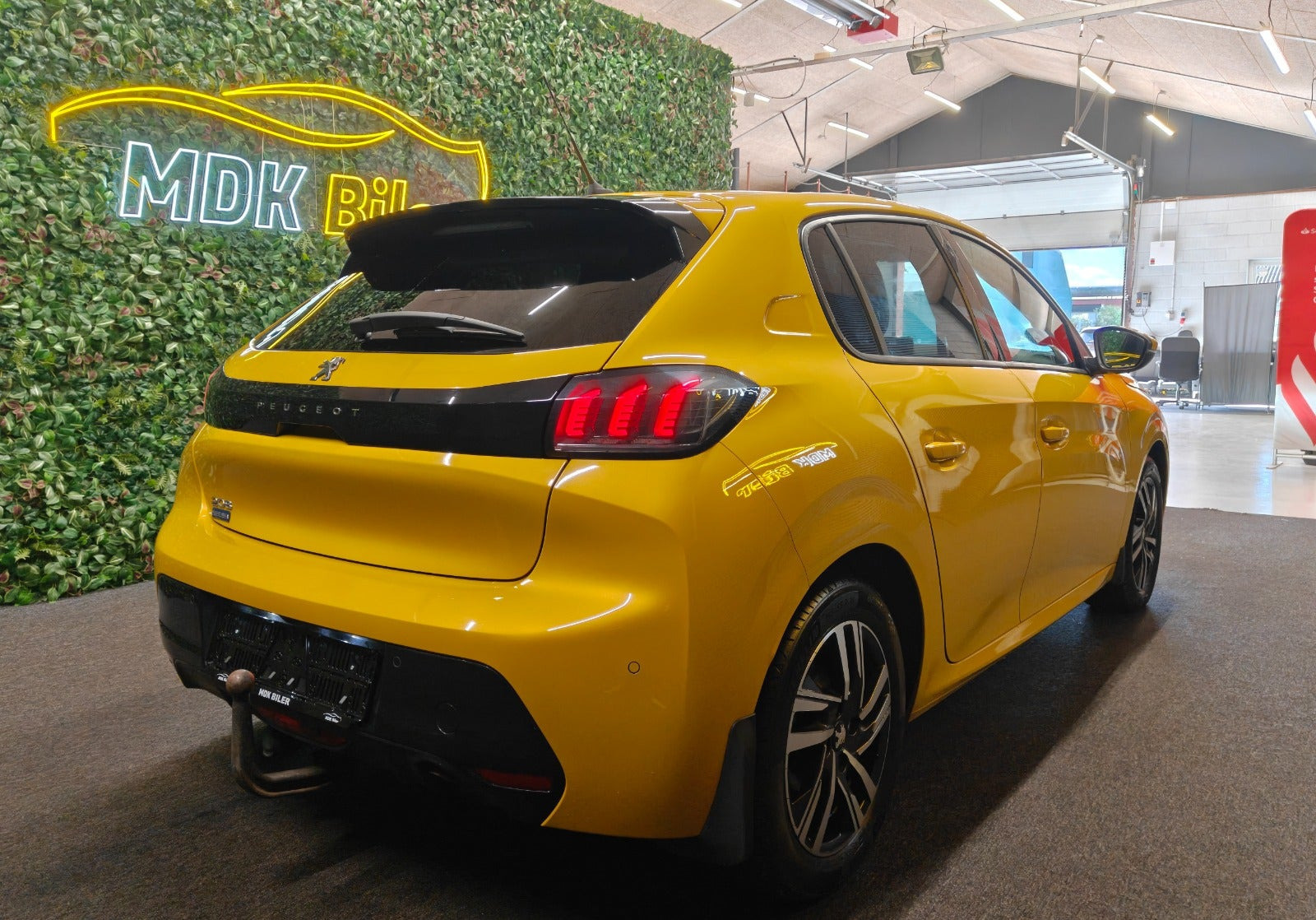undefined Peugeot 208 fra 2020