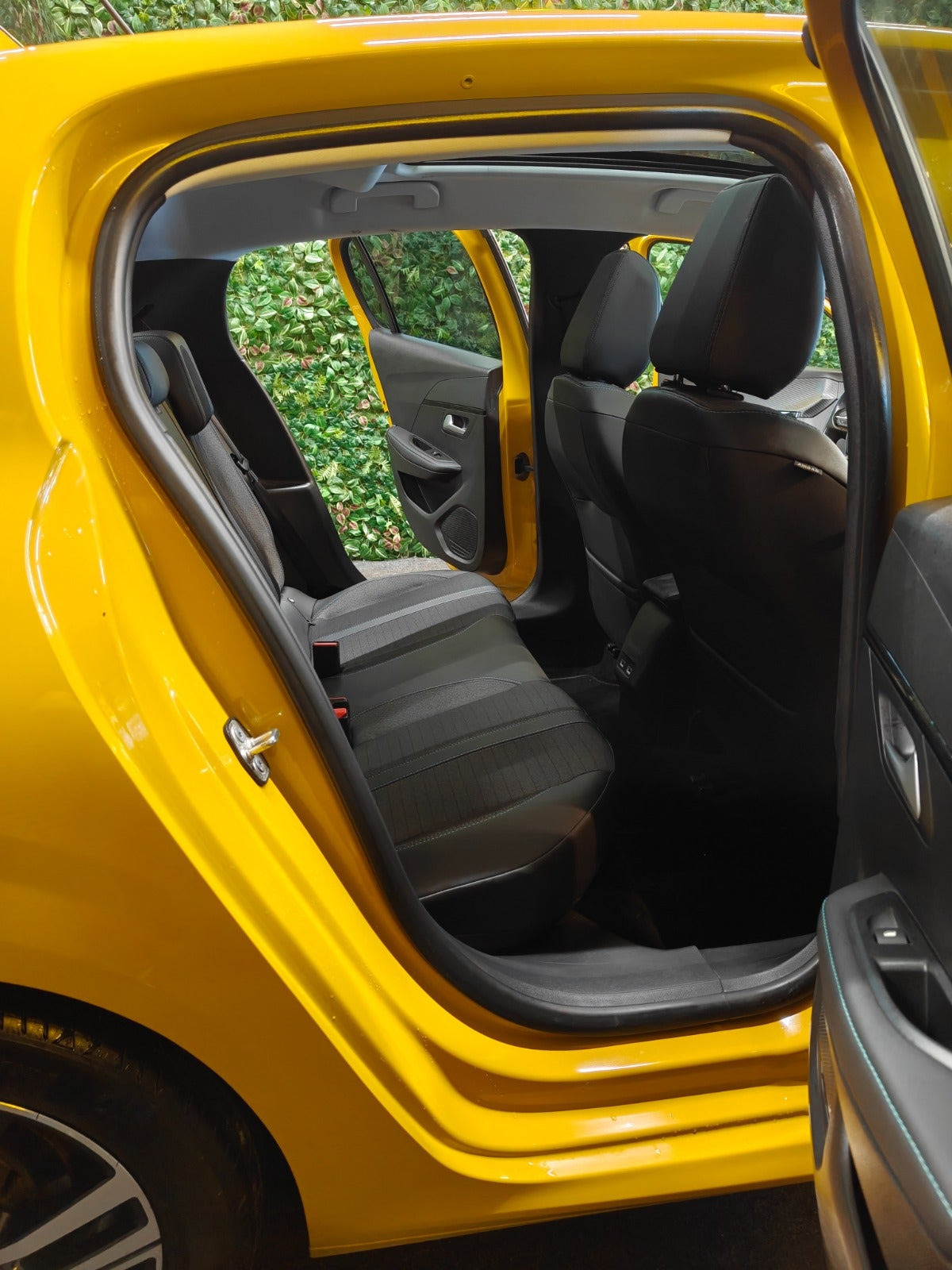 undefined Peugeot 208 fra 2020