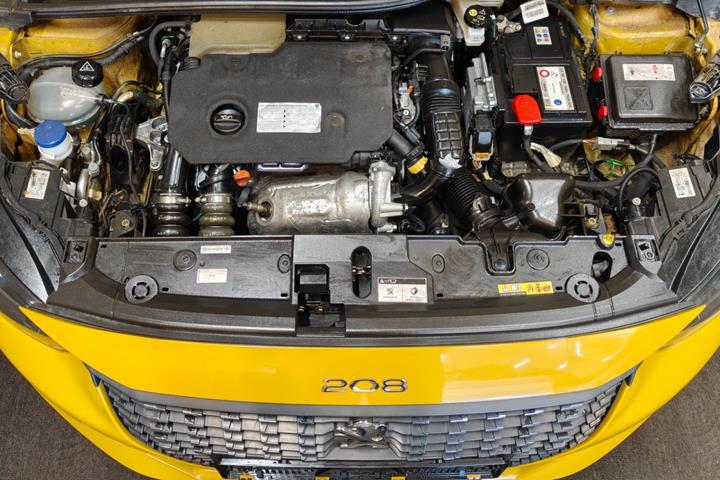 undefined Peugeot 208 fra 2020