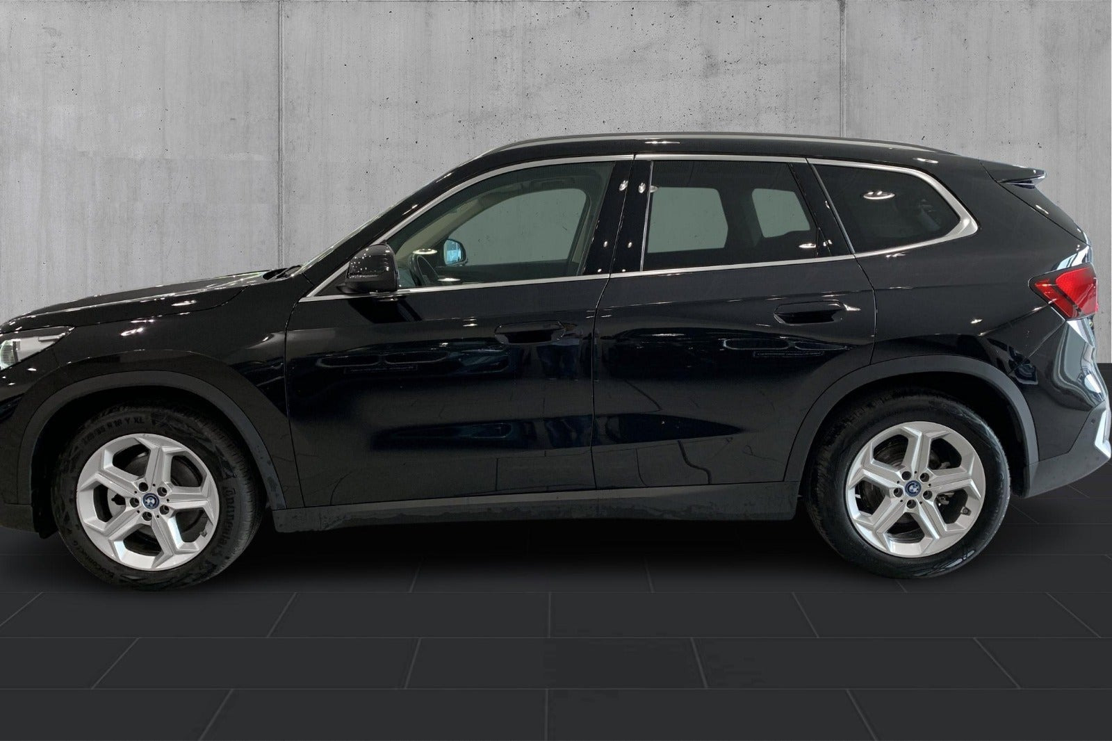 undefined BMW iX1 fra 2024
