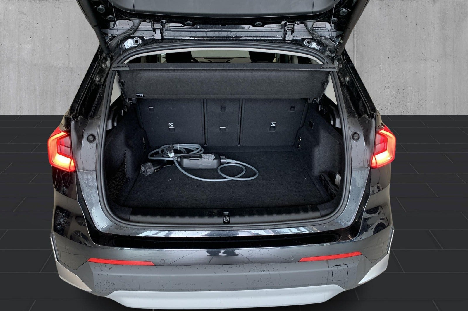 undefined BMW iX1 fra 2024