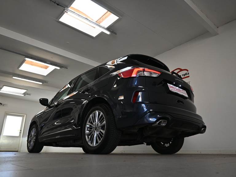 Ford Kuga 2,5 PHEV Vignale CVT