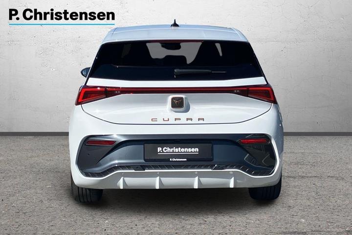 Hvid Cupra Born fra 2024