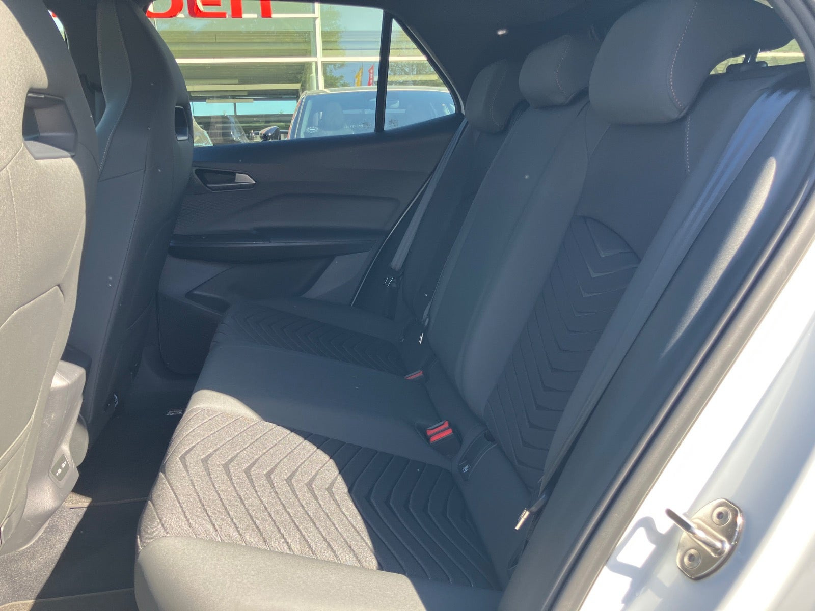 Hvid Cupra Born fra 2024