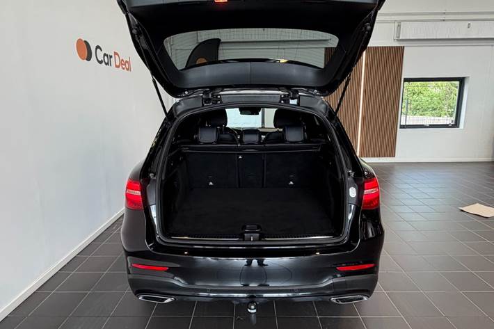 Sort Mercedes GLC250 d fra 2016