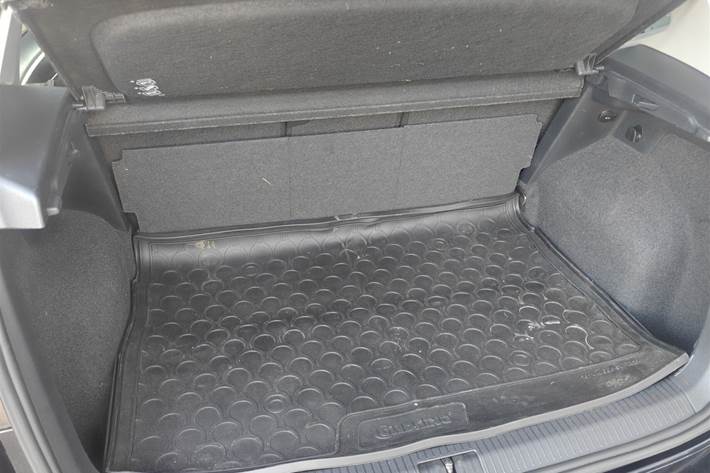 Sort VW Golf Sportsvan fra 2017