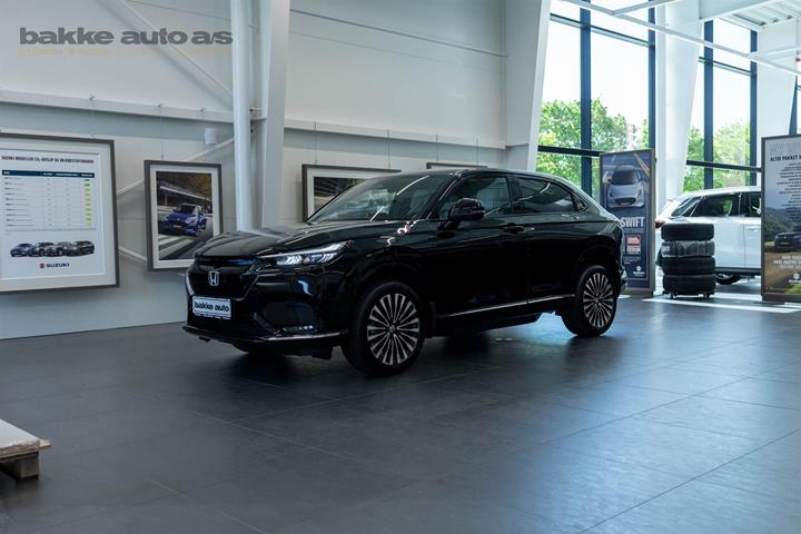Sort Honda e:Ny1 fra 2026 set udefra