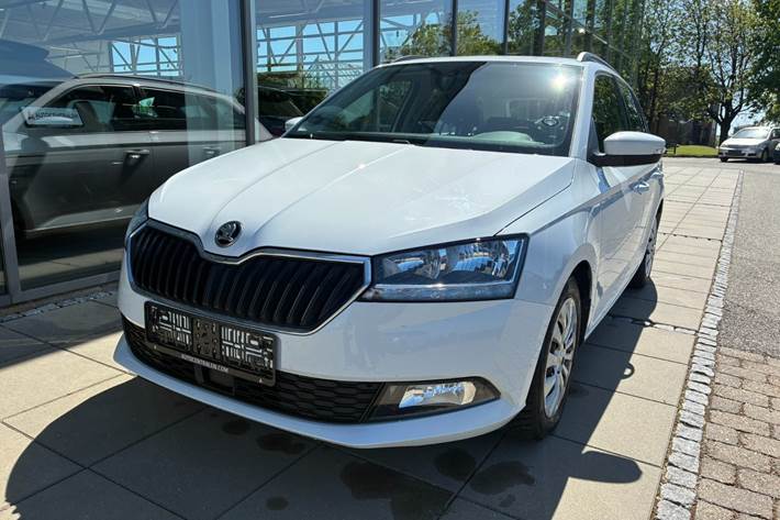 Hvid Skoda Fabia fra 2021