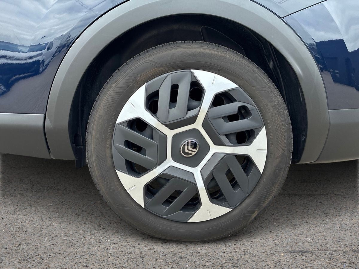 Blå Citroën ë-C4 X fra 2025