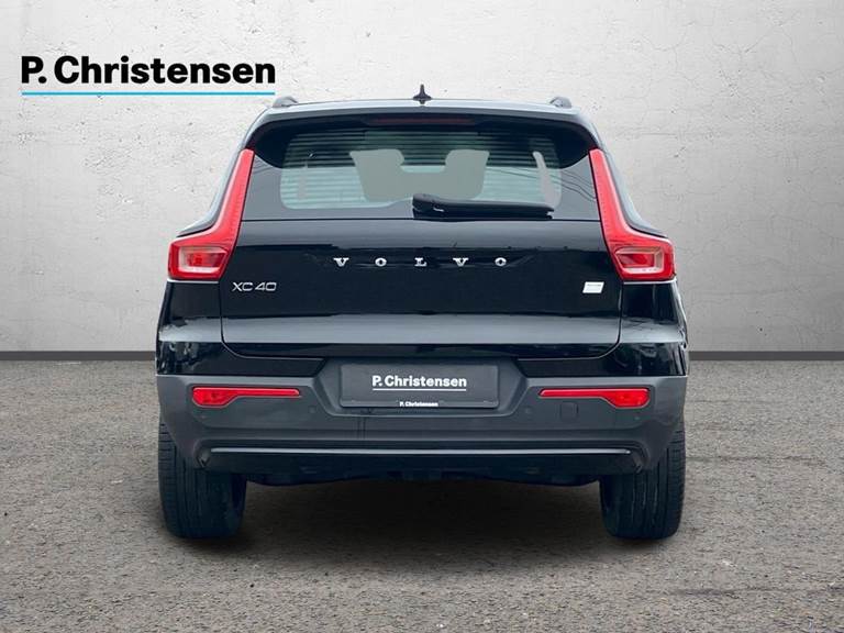 Volvo XC40 P6 ReCharge Core