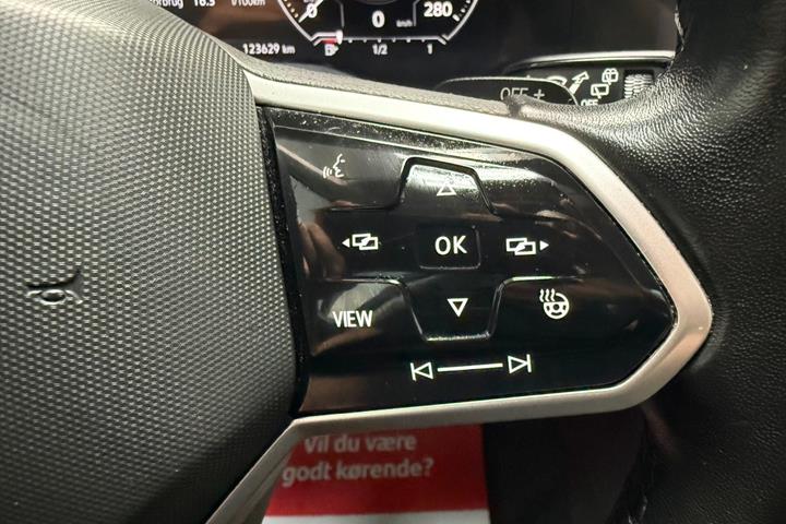 Sort VW Touareg fra 2021