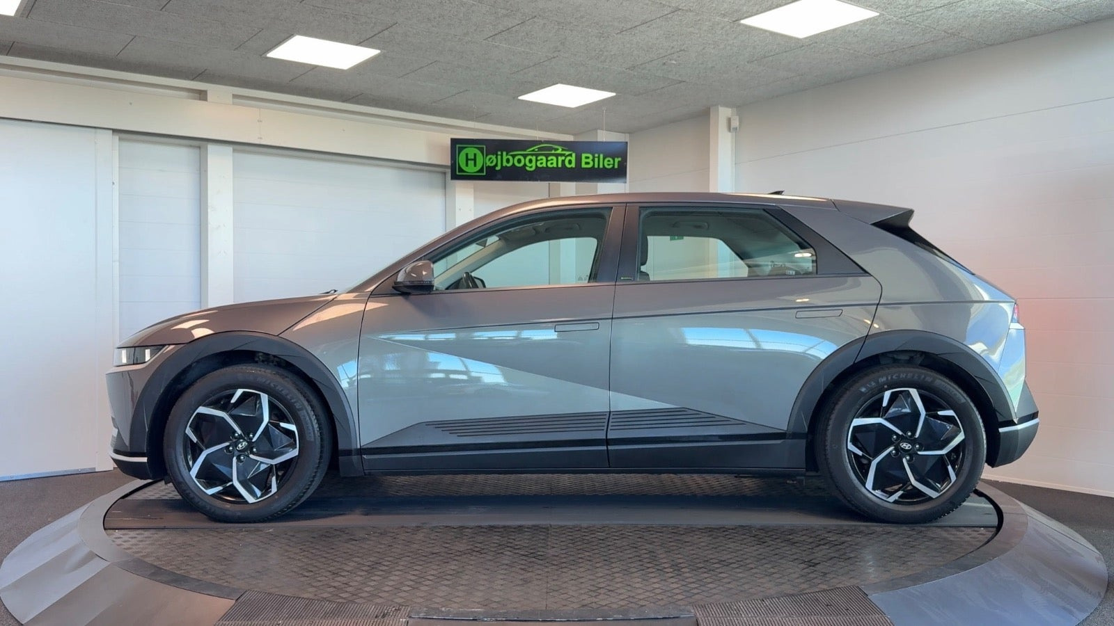 Grøn Hyundai Ioniq 5 fra 2022