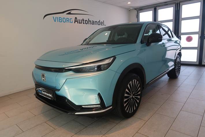 Blå Honda e:Ny1 fra 2024