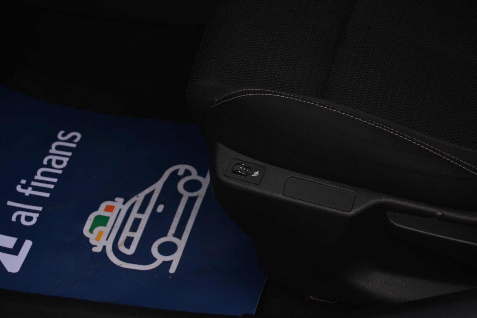 Orange Citroën C4 fra 2017