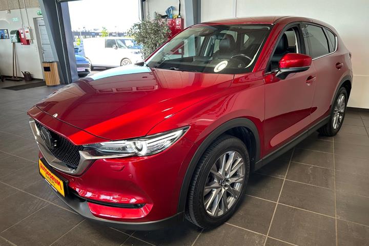 Rød Mazda CX-5 fra 2021
