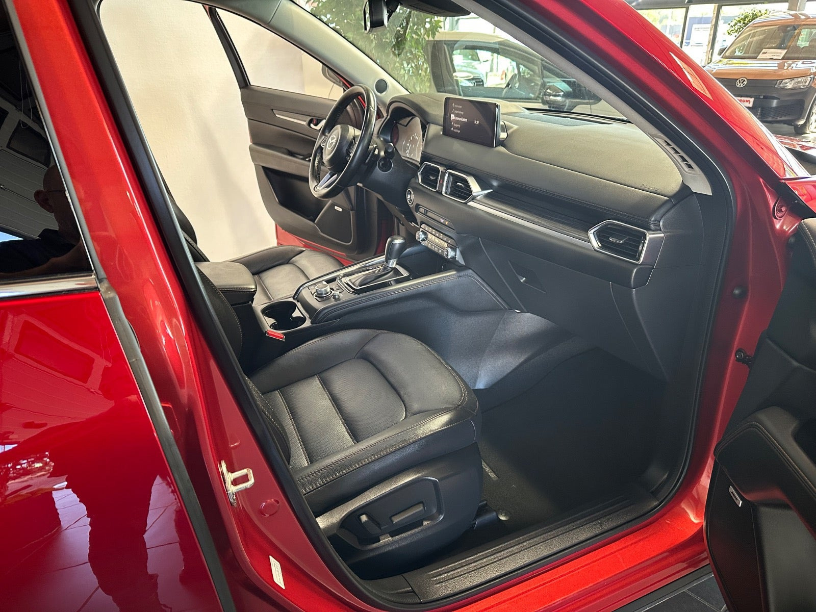 Rød Mazda CX-5 fra 2021