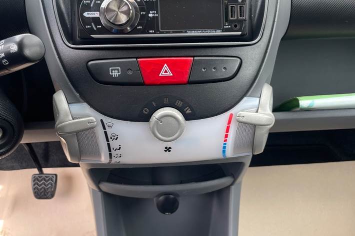 undefined Peugeot 107 fra 2009