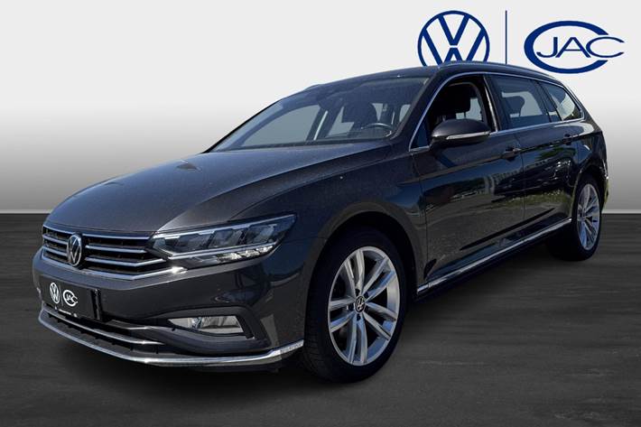 Sort VW Passat fra 2021