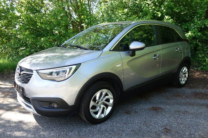 Sølv Opel Crossland X fra 2020