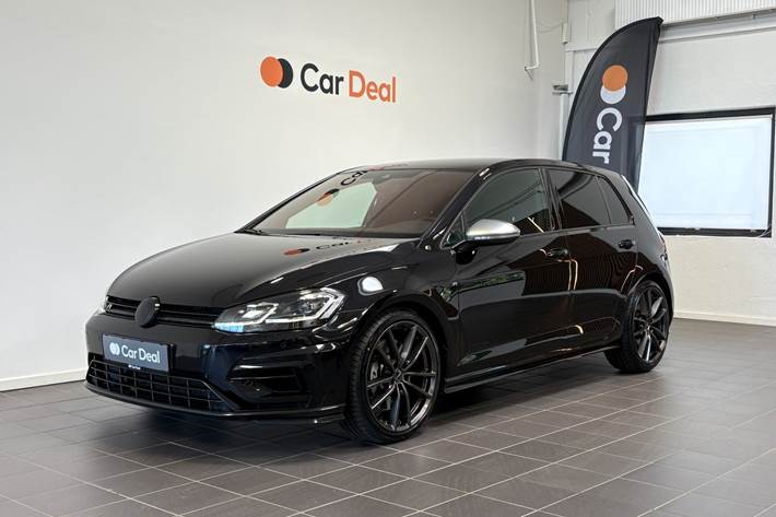 Sort VW Golf VII fra 2019