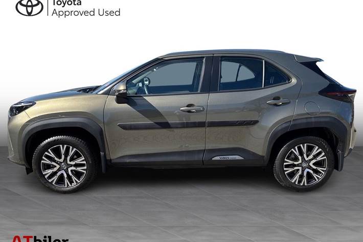 Bronze Toyota Yaris Cross fra 2022