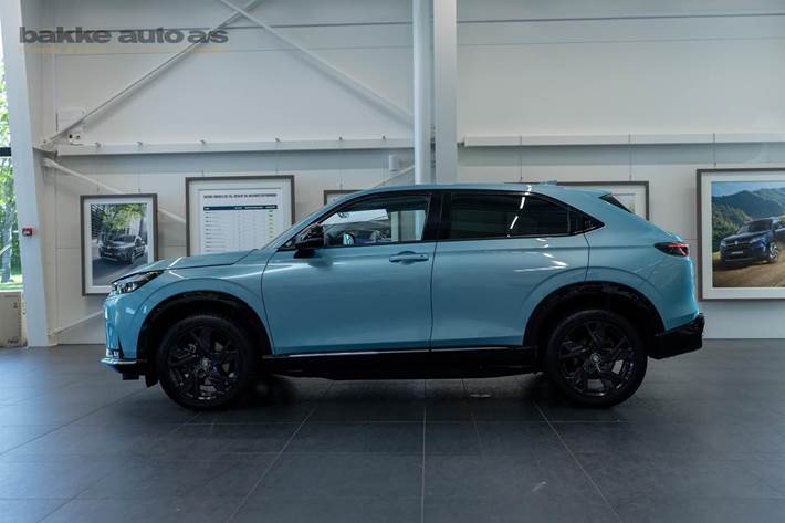 Sort Honda e:Ny1 fra 2024