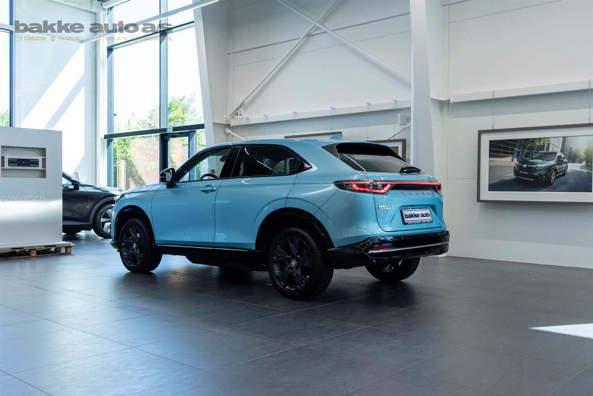 Sort Honda e:Ny1 fra 2024