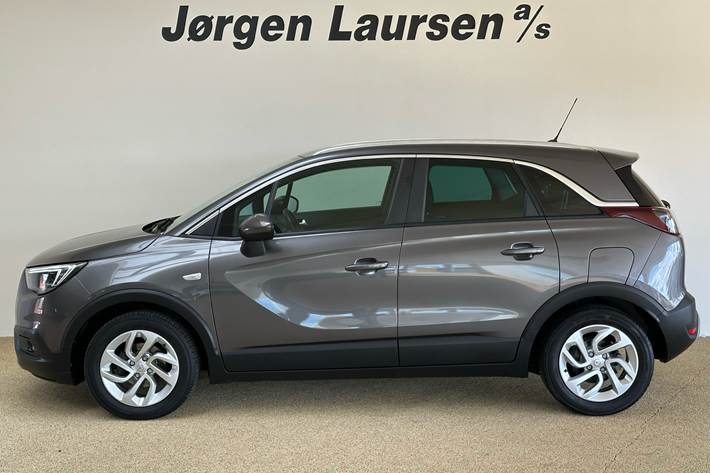 Sort Opel Crossland X fra 2020
