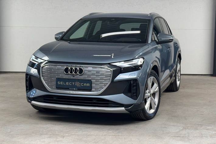Blå Audi Q4 e-tron fra 2022