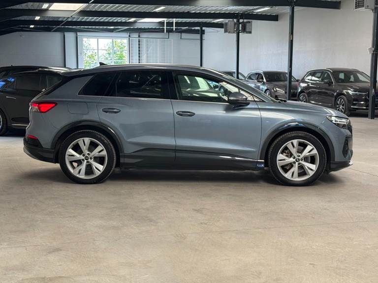 Audi Q4 e-tron 45 quattro