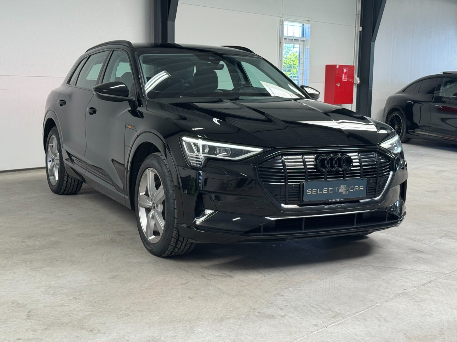 Sort Audi e-tron fra 2022