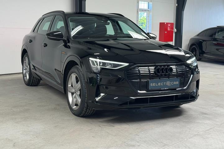 Sort Audi e-tron fra 2022