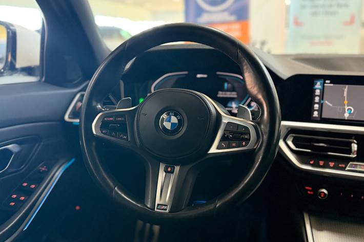 undefined BMW 330e fra 2019