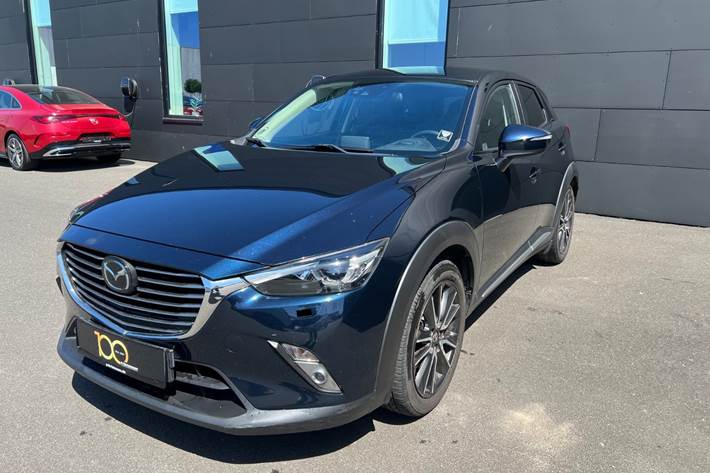 Blå Mazda CX-3 fra 2015