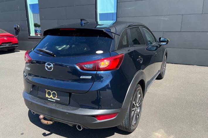 Blå Mazda CX-3 fra 2015