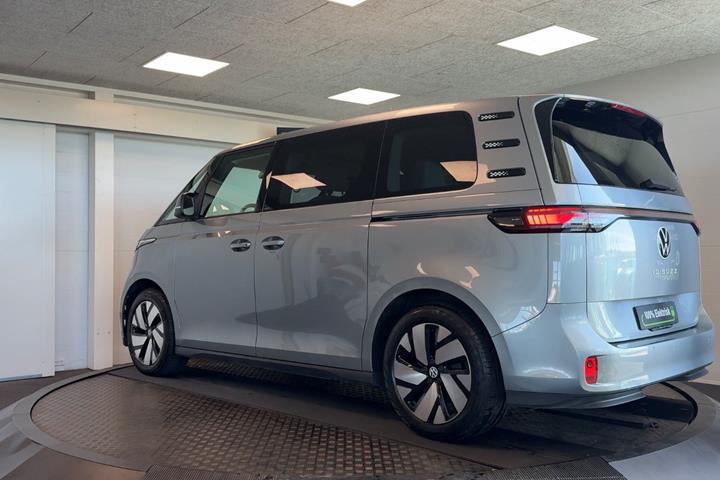 Sølv VW ID.Buzz fra 2023