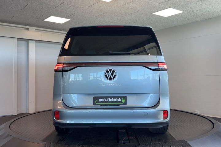 Sølv VW ID.Buzz fra 2023