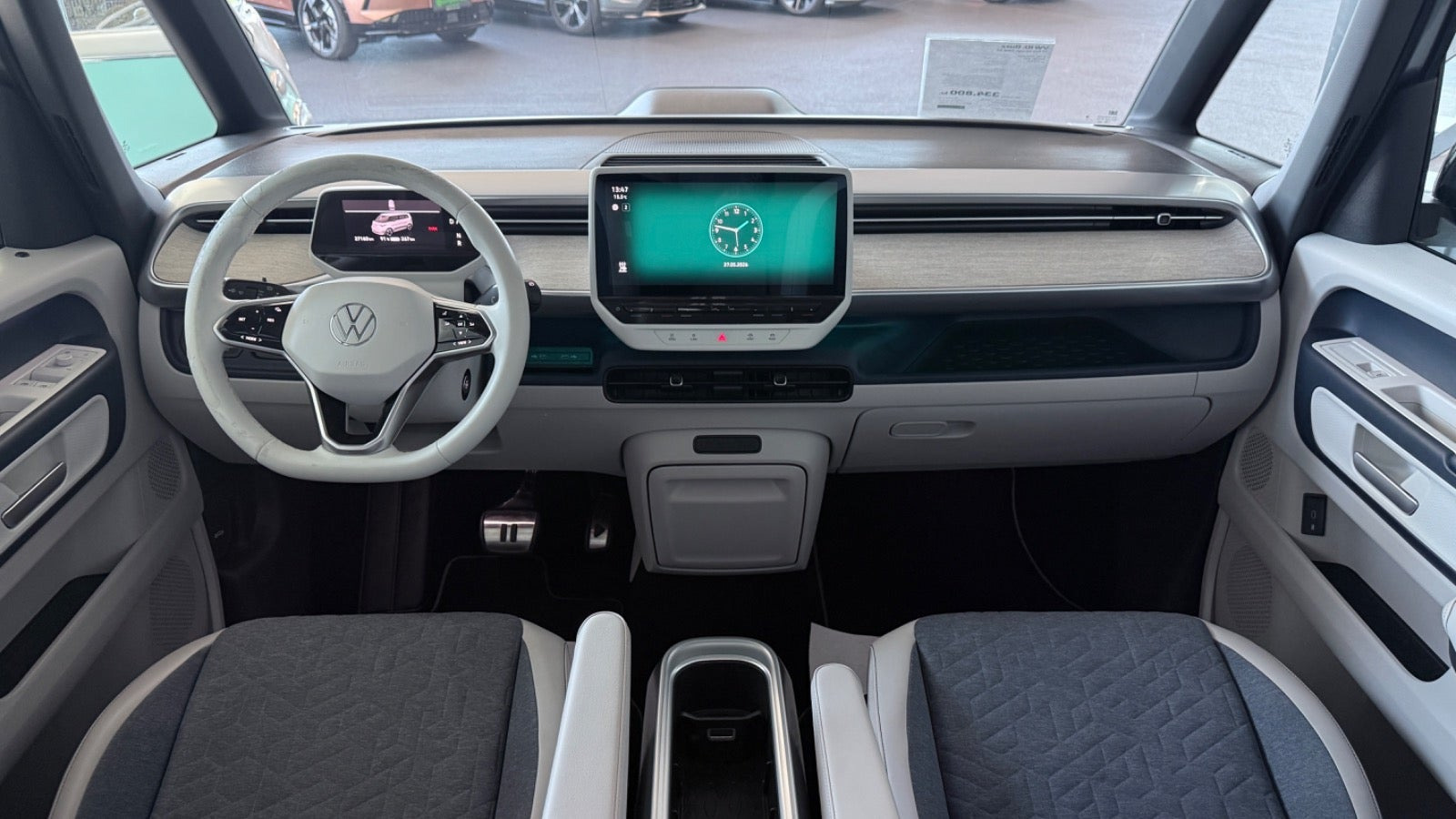 Sølv VW ID.Buzz fra 2023