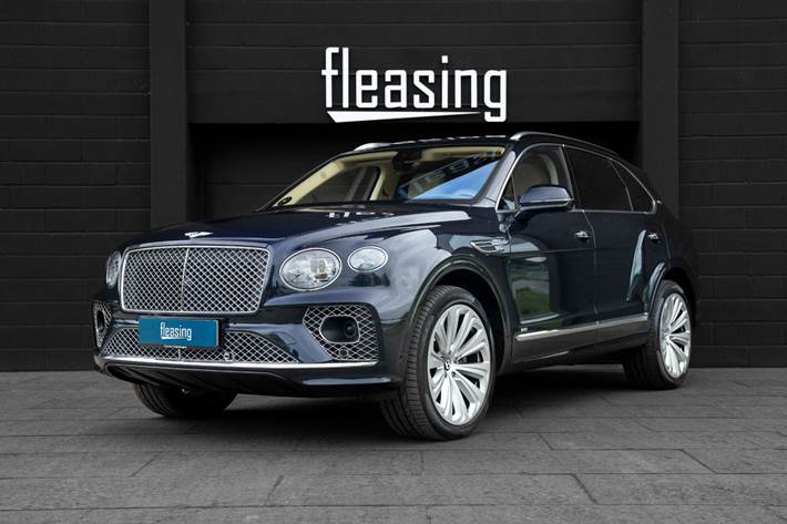 Blå Bentley Bentayga fra 2021