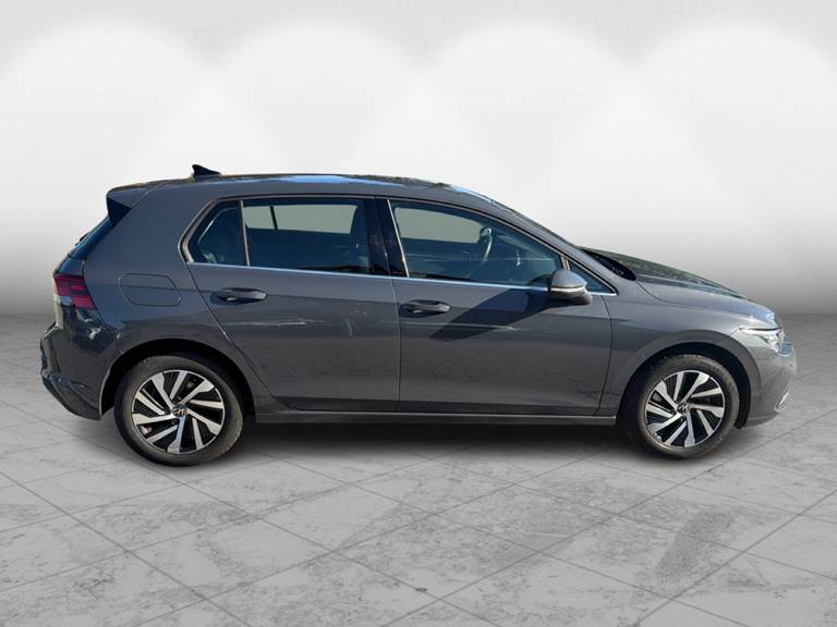 VW Golf VIII 1,4 eHybrid DSG