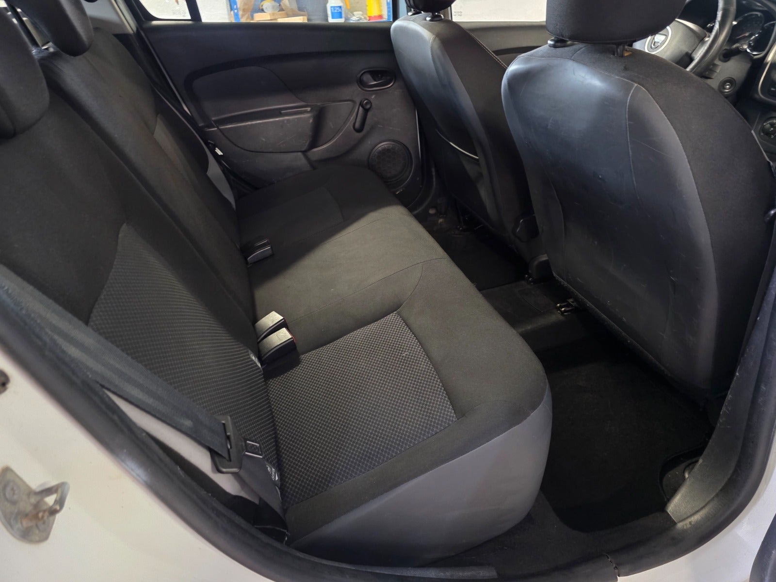 undefined Dacia Logan fra 2015