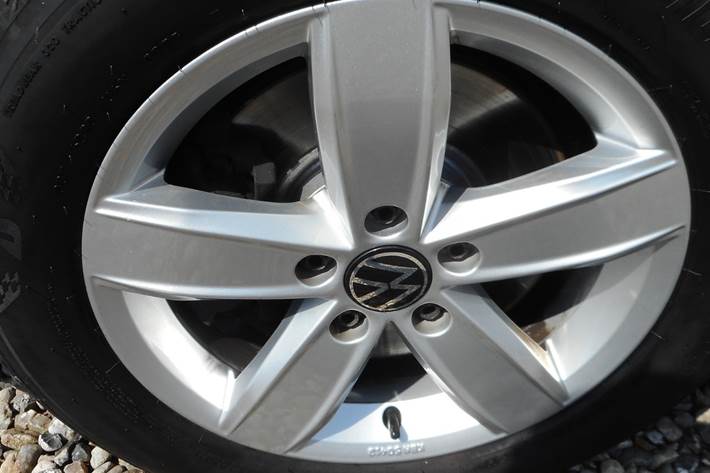 Sort VW Touran fra 2021