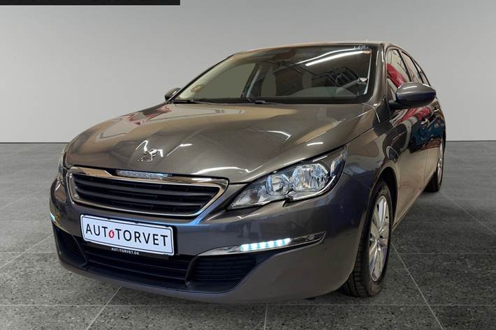 Grå Peugeot 308 fra 2016